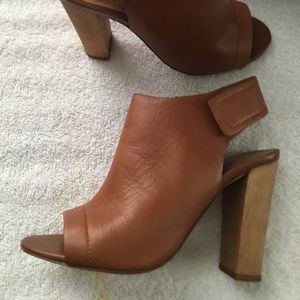 Aldo camel booties